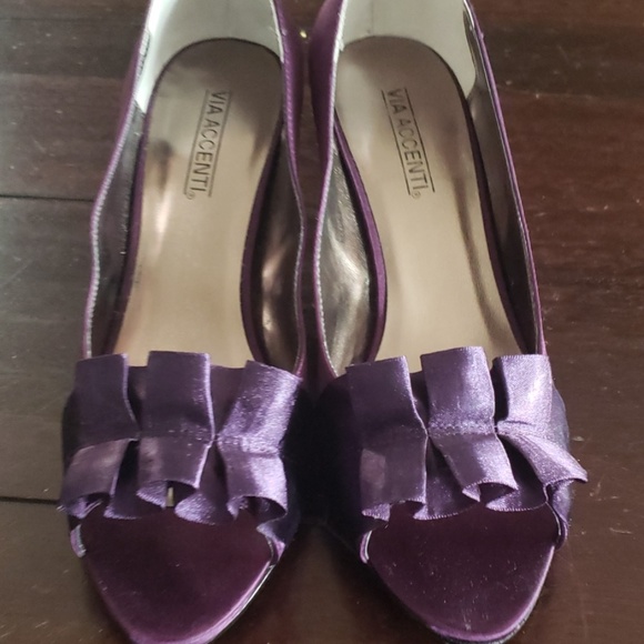 Purple Kitten Heels - Picture 2 of 4